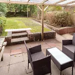 Contractor Base Southmead Hospital 4 Bed Parking Sleeps 7 Bristol