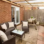 Prázdninový dům Contractor Base Southmead Hospital 4 Bed Parking Sleeps 7 *