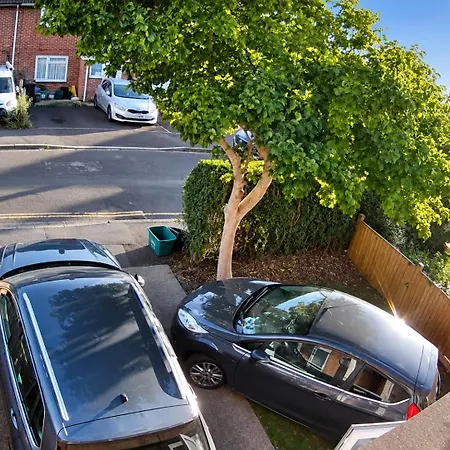 4 Bedroom Contractor Near Southmead Hospital Airbus Rolls Royce Filton *