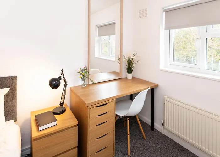 Free Parking Sleeps 7 Garden With Patio Gloucester Road Nyaraló *