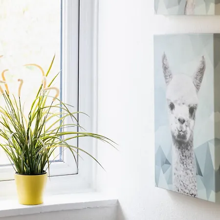 Prázdninový dům Free Parking Sleeps 7 Garden With Patio Gloucester Road